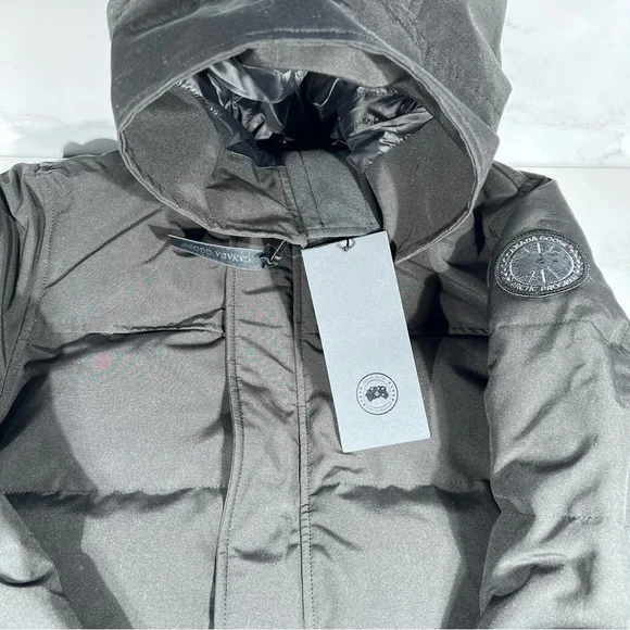 Canada Goose Macmillan Monochrome Black Label Parka - Picture 4 of 16